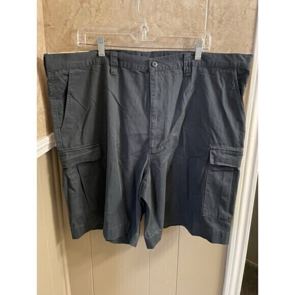 NWT Haggar Black‎ Cargo Shorts Men’s Size 42